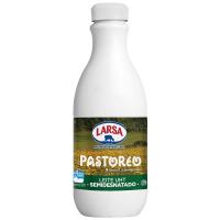 Leche semidesnatada LARSA, botella 1,5 litros