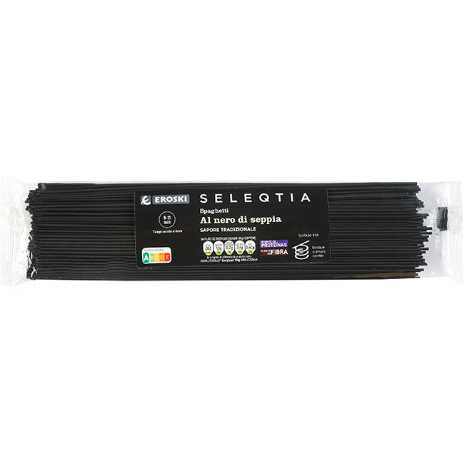 Spaghetti Al Nero Di Seppia EROSKI SELEQTIA, paquete 250 g