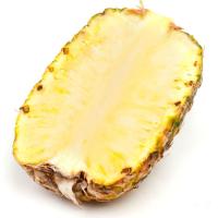 Piña partida DEL MONTE, pieza al peso aprox. 850 g