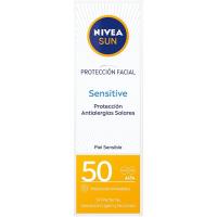 Protección facial sensitive SPF50 NIVEA, tubo 50 ml